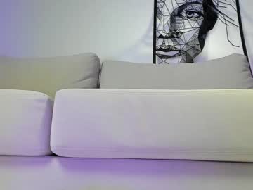 webcam girl lucie_beltran image #3793540
