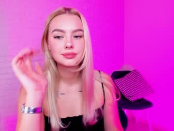 webcam girl 8a8y_nura image #955115