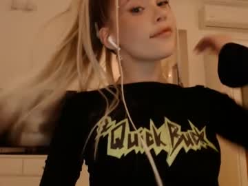 webcam girl bitter_moon image #4000334