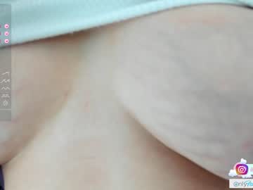 webcam girl pavlovacoluccii_ image #5468160