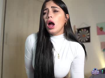 webcam girl ashlyeroberts01 image #4556888