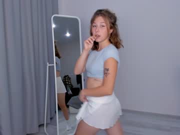 webcam girl lottie_shine image #2679724