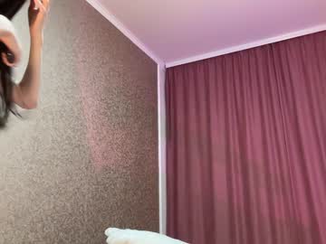 webcam girl totallytiny_ image #6200358
