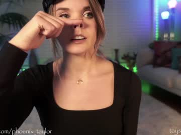 webcam girl phoenix_taylor image #3449253
