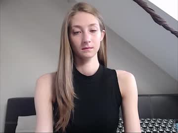 webcam girl pannapanna18 image #1378698