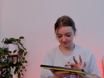 webcam girl elizabeth__gray image #3566213