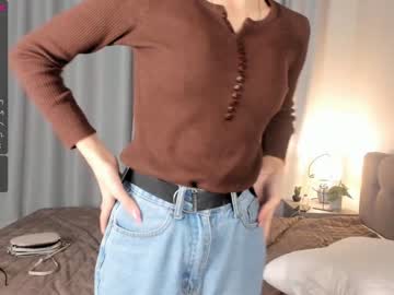 webcam girl more_wine_here_sweetie image #5730626