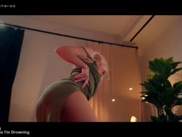 webcam girl artmosphera image #2909396