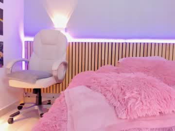 webcam girl little_effy18 image #5445235