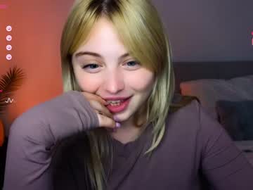 webcam girl shy_blondiee image #5316829