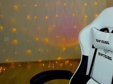 webcam girl alisaa_1 image #3822291