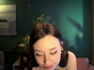 webcam girl ella_knockers_xl image #1284143
