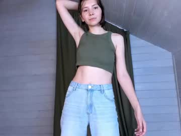 webcam girl chelsealight image #2523290