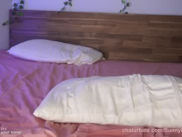 webcam couple bunnybonn1e image #4767308