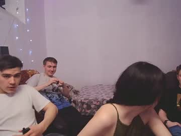 webcam couple mini_girl342 image #1991585