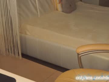 webcam girl angels_kiss image #94872
