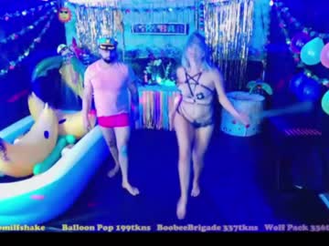 webcam couple bigbananamilfshake image #1491851
