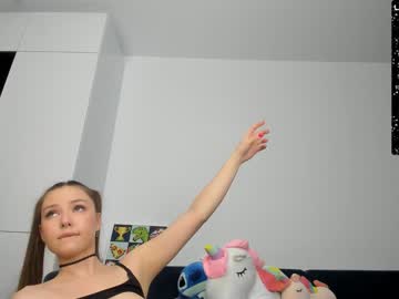 webcam girl me_emily image #983966