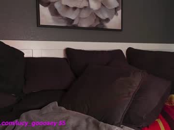 webcam girl lucy_gooosey image #5926796