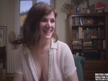 webcam girl claire_moulin image #1293736