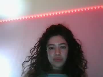 webcam girl savinajade image #3344669