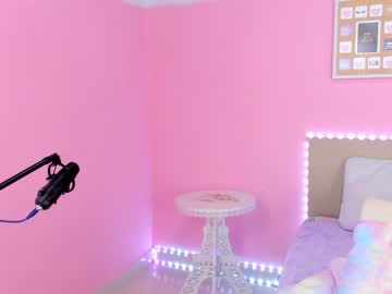 webcam girl little_effy18 image #3075493