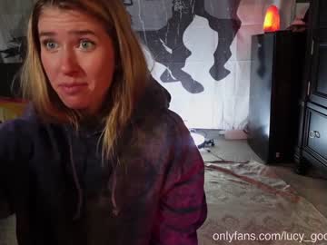 webcam girl lucy_gooosey image #5720379