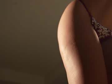 webcam girl tifalock_ image #6929893