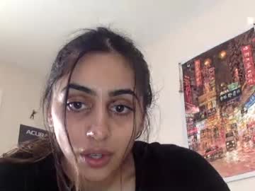 webcam girl brownbarbiie image #701662