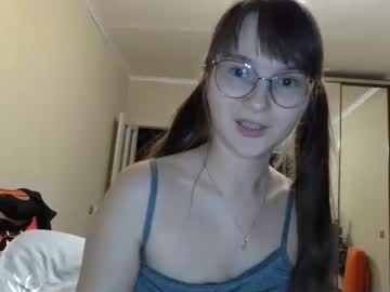 webcam girl kiragoldens image #6305678