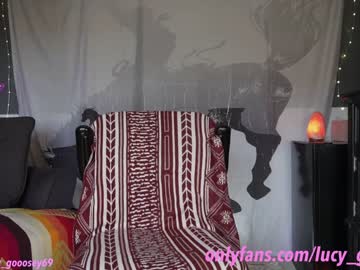 webcam girl lucy_gooosey image #6199535