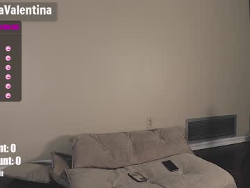 webcam girl milavalentinax image #1361340