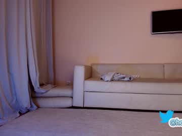 webcam girl hollyextra image #3139483