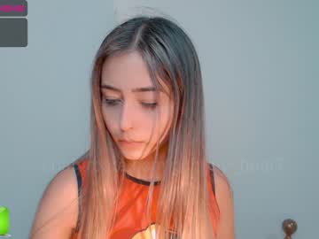 webcam girl gummy_bear7 image #986143
