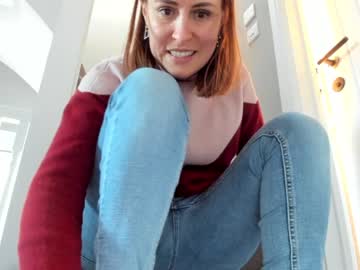 webcam girl eatmypie69 image #3210169