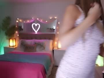webcam girl amyvalentine image #1699917