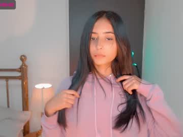 webcam girl gummy_bear7 image #2321686