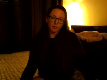 webcam girl ladylunchables image #2417287