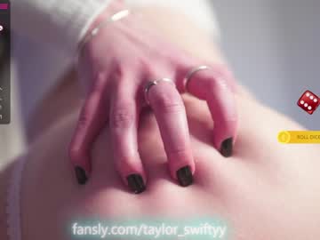 webcam girl _taylor_swift image #1640973