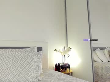 webcam girl intrigueeme image #4641568