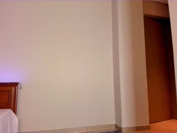 webcam girl naomi_25 image #2747924