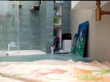 webcam girl lets_slip_and_slide image #5398067