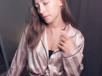 webcam girl wave_of_happy_ image #5462035