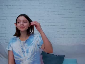webcam girl lilly_bb_girl image #2641527