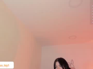 webcam girl venus_tay1 image #6890624