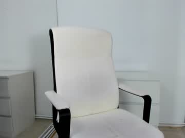 webcam girl ingridblondy94 image #4987629