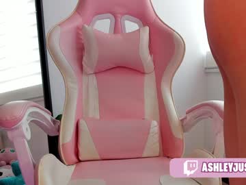 webcam girl ashleycat9 image #6878284
