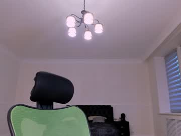 webcam girl _prada__ image #3962525