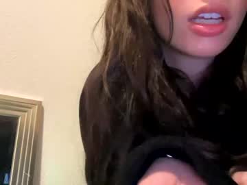 webcam girl chrissy_moore image #5699436