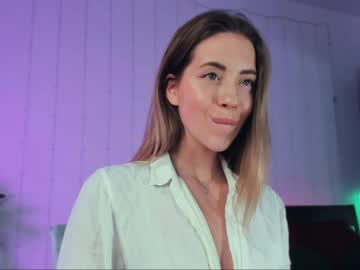 webcam girl emmi_rosee image #6332719